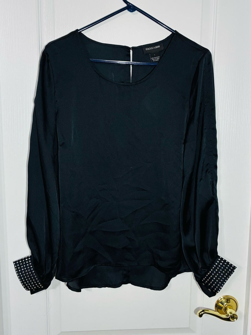 Focus 2000 Studded Sleeve Back Detail Satin High Low Blouse Black Large